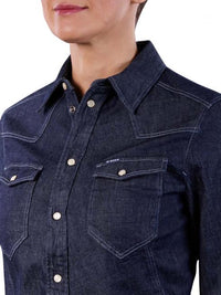 Casual Cool: The Essential Denim Jacket for Every Look"