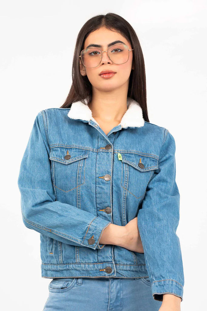 "Unisex Winter-Ready Denim Jacket with Luxe White Fur Collar"