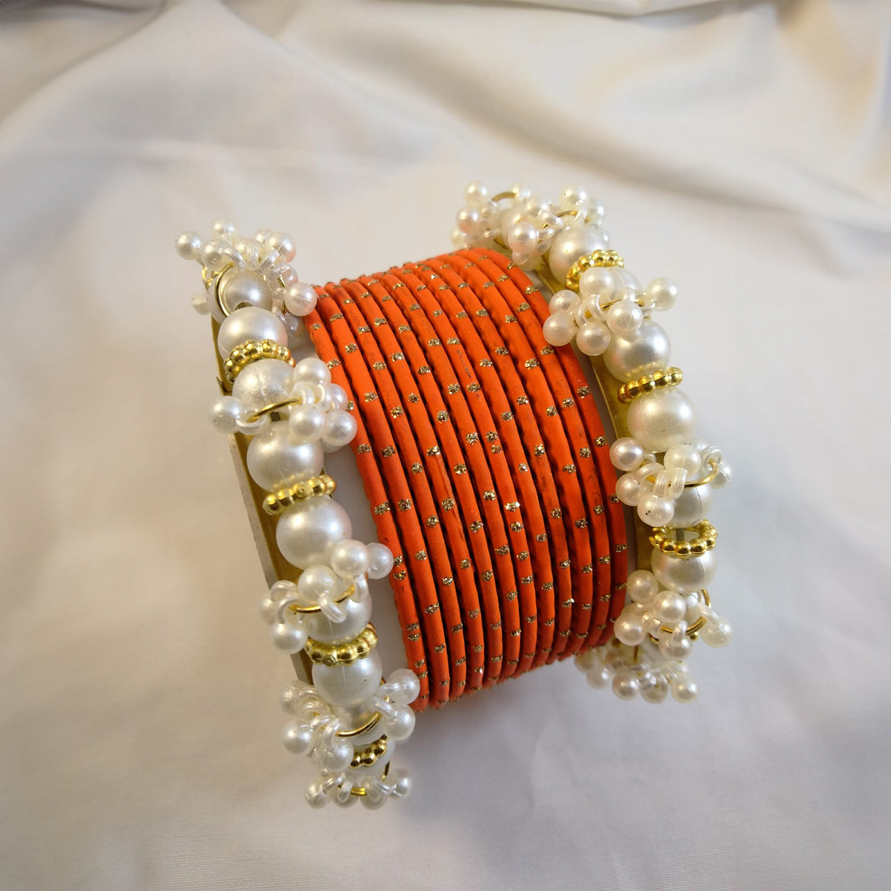 White Pearl Kangan Set in Metal