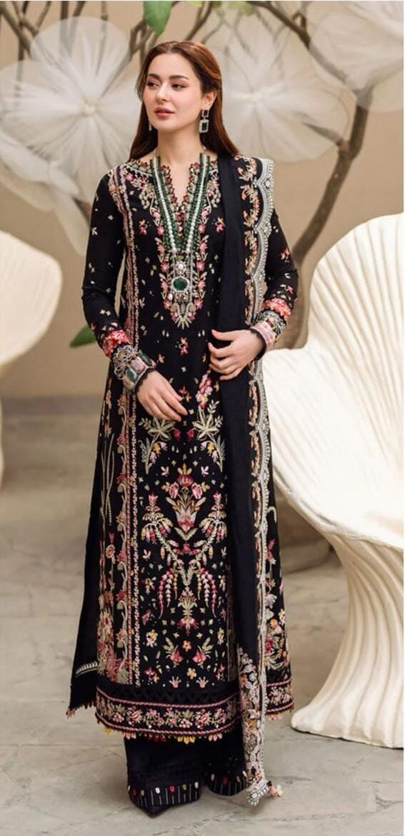 3-Piece Lawn Suit – Elegant & Comfortable - Image 2