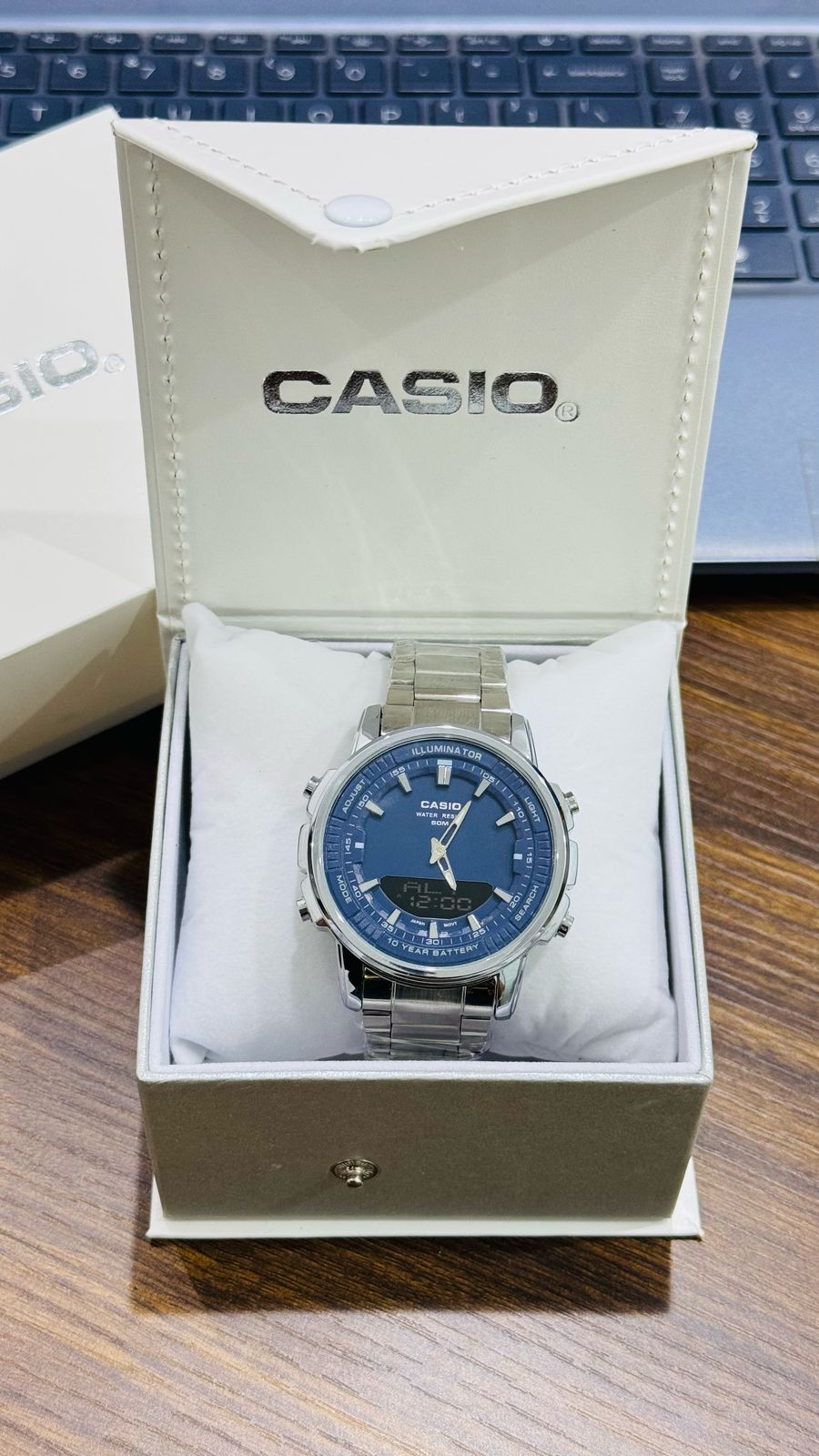 Casio Standard Illuminator Dual Time Stainless Steel Chain Watch AMW-880D-2A2VDF - Image 6