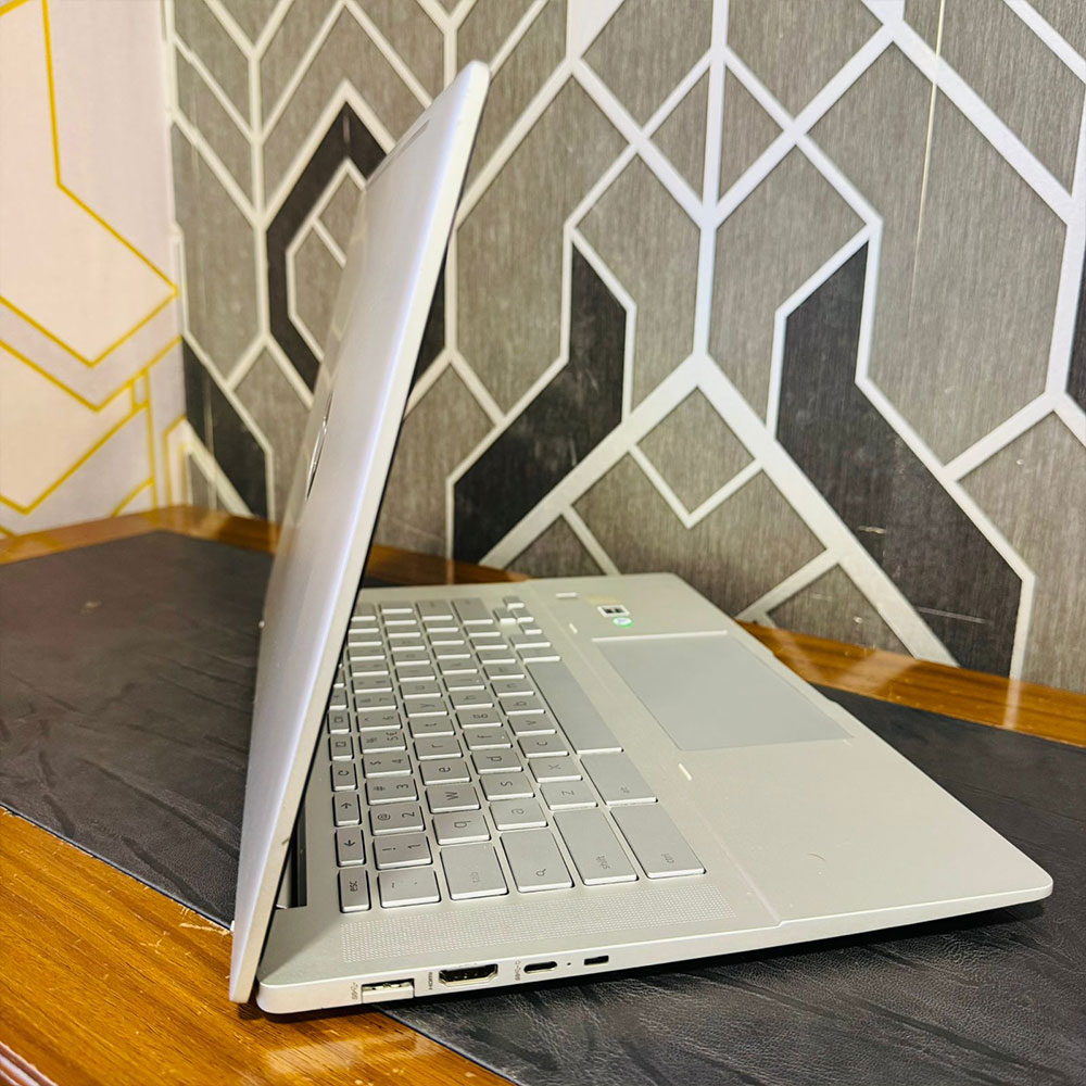 HP | Pro C640 Chromebook | Windows 10 | 64GB SSD | 8GB RAM | Intel Core i5-10310U | Quad-core 1.70 GHz | 14″ HD Display | Chromebook - Image 4