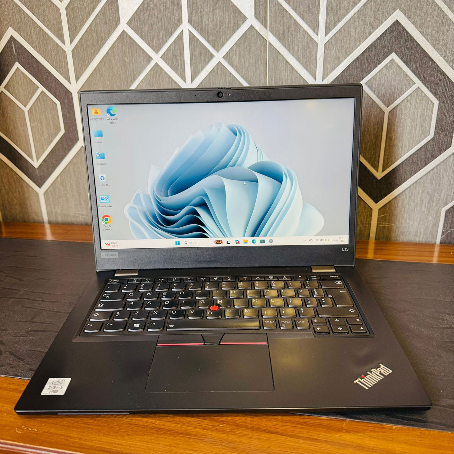Lenovo-L13-7