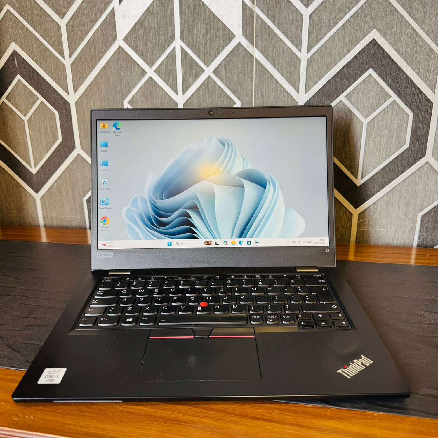 Lenovo ThinkPad | L13 Laptop | 8GB Ram | 256GB Storage | 13.3″ FHD Display | Integrated Intel® UHD Graphics | Intel Core i5 10th Gen 1.70 GHz | Laptop - Image 7