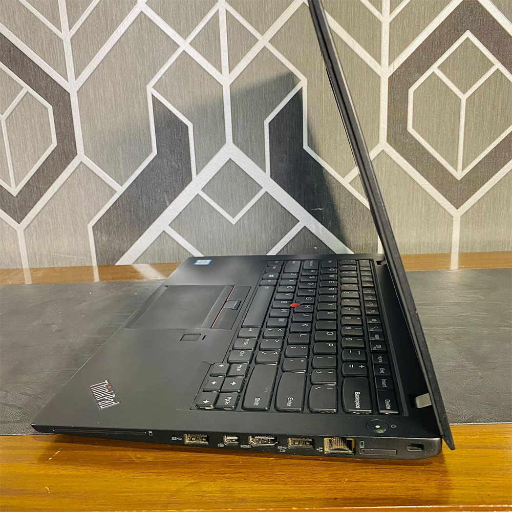 Lenovo | Thinkpad T460S | 256GB SSD | 8GB RAM | Core i5 | 6th Generation | Intel UHD Graphics 620 | Backlight Keyboard | 14″ HD LED Display | Laptop - Image 9