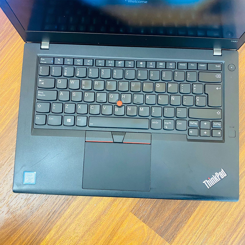 Lenovo | Thinkpad T480 | 256GB SSD | 8GB RAM | Core i5 | 8th Generation | Intel UHD Graphics 620 | 14″ FHD IPS Display | Laptop - Image 5