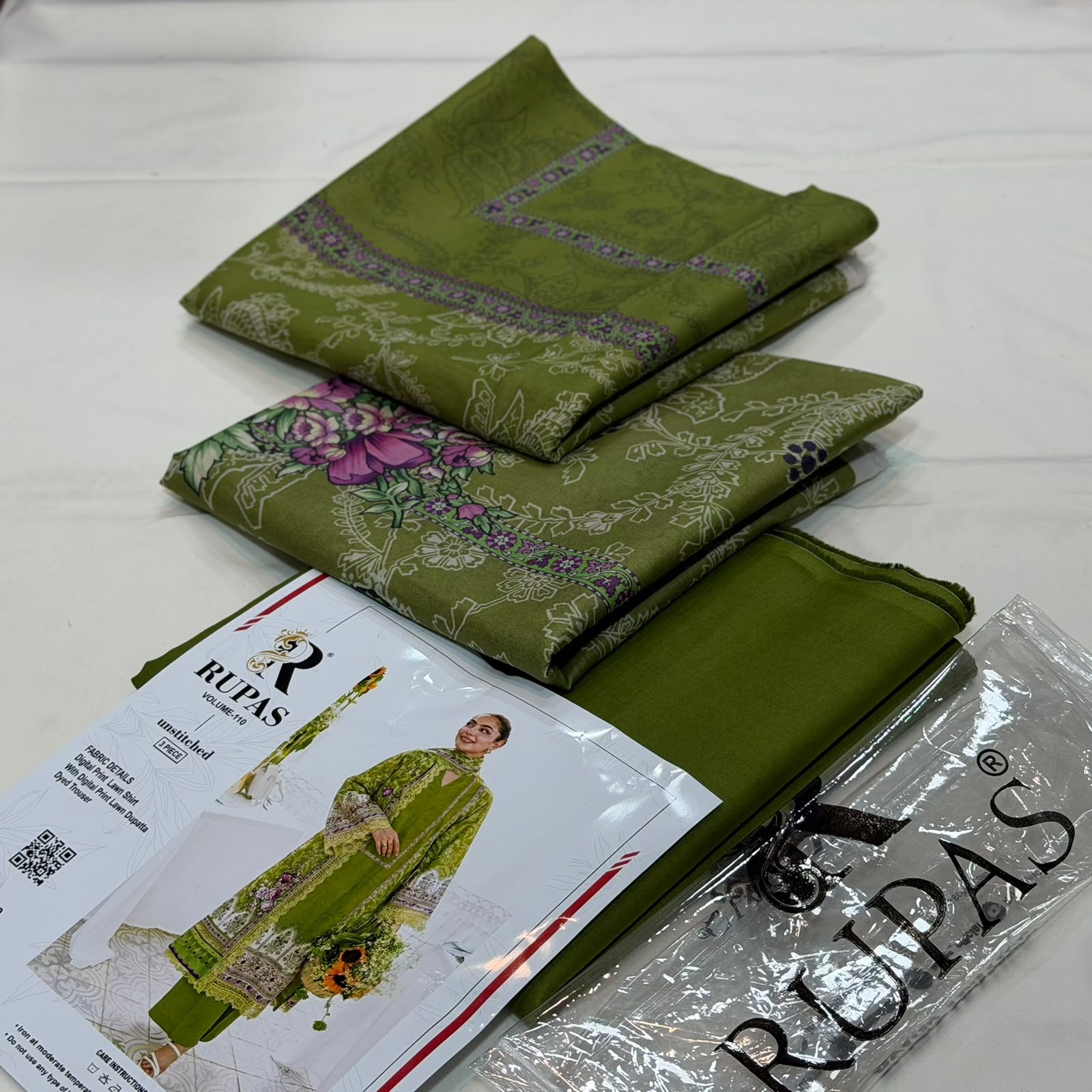 RUPAS Original ๐ฏ Printed Lawn Suit