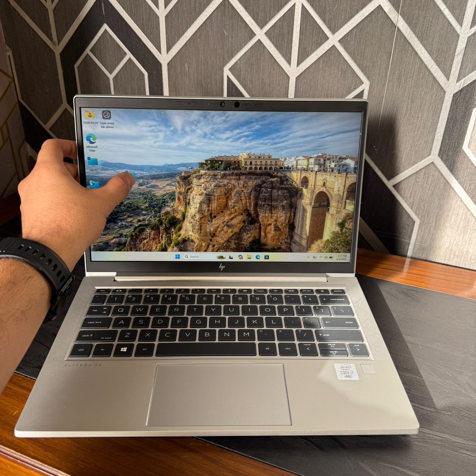 HP | EliteBook 830 G7 | 256GB SSD | 8GB RAM | Core i7 | 10th Gen | Touchscreen | Laptop - Image 6